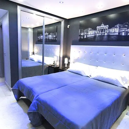 Suites In Апартаменты Марбелья