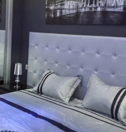 Апартаменты Suites In